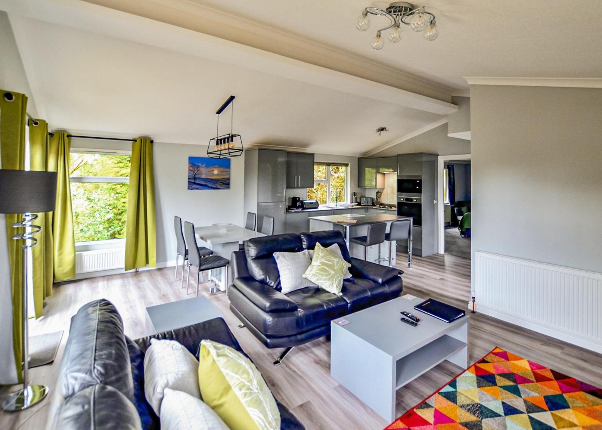 Longnor Wood Holiday Park Екстериор снимка
