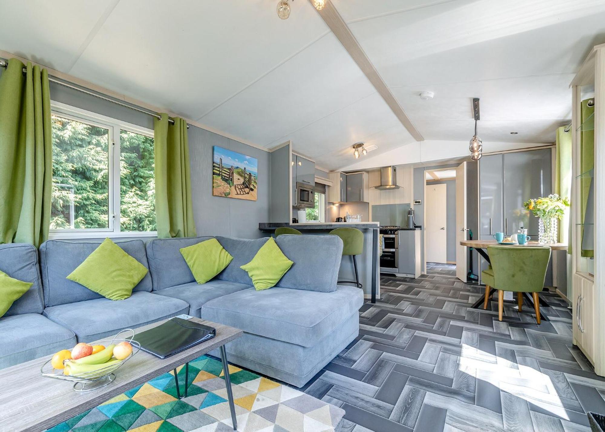 Longnor Wood Holiday Park Екстериор снимка